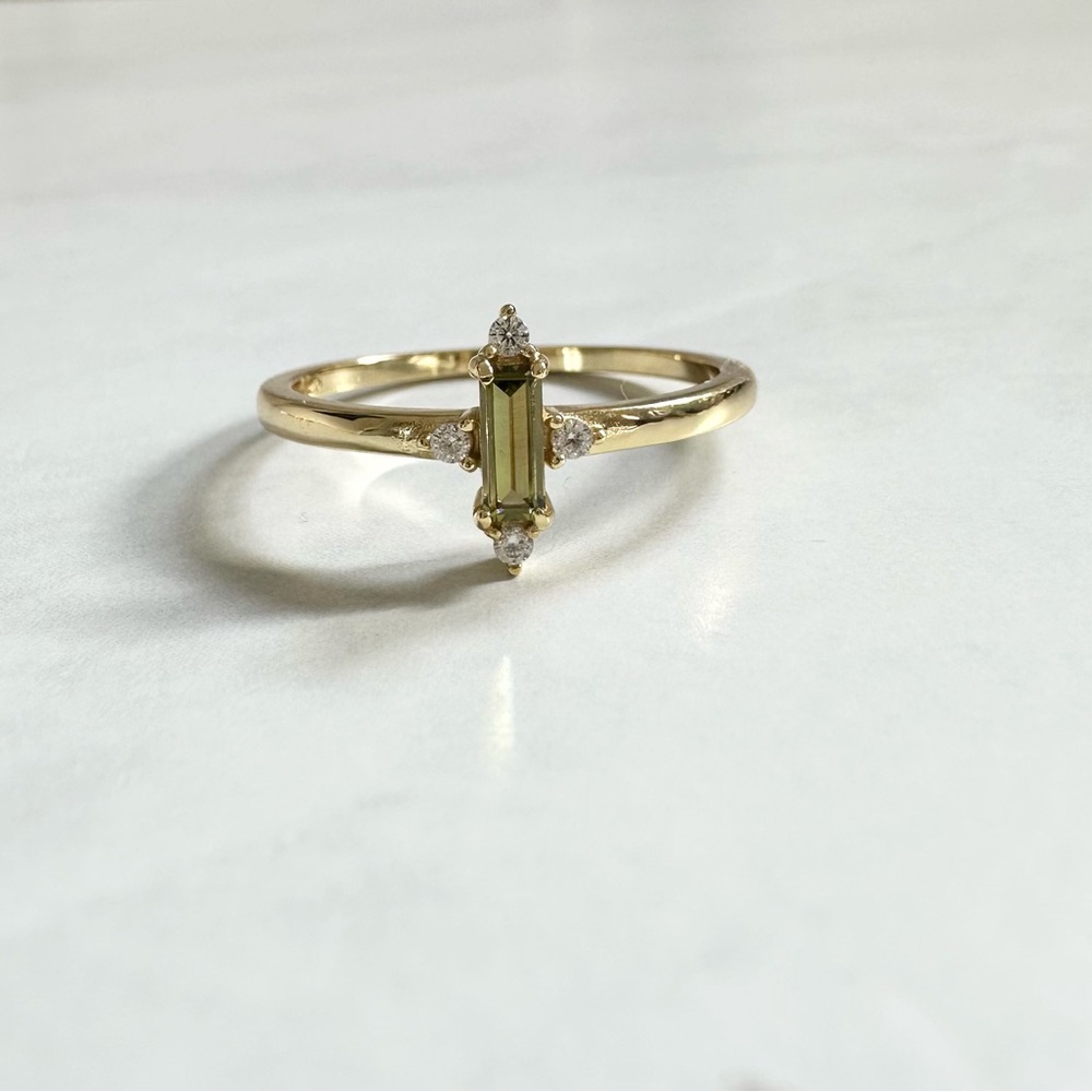 Elegant Gold Plated Green CZ Gemstone Statement Ring